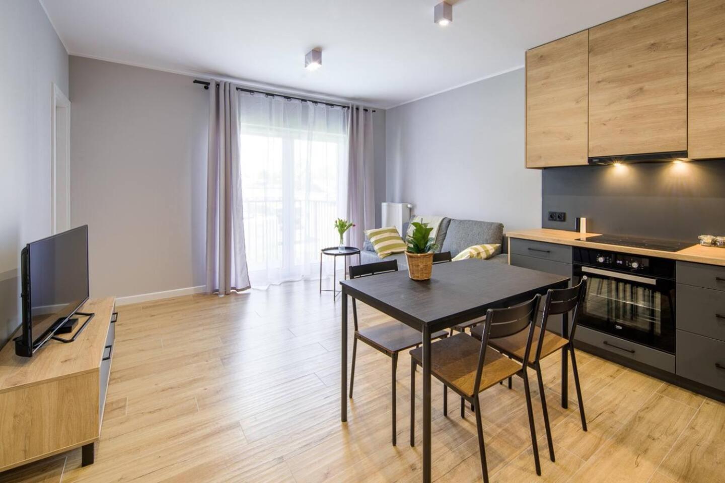 Domus Aurea Free Parking Garden Balcony Apartament